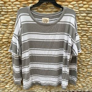 Chaser White & Grey Striped Ruffle Flounce Sleeve Sweatshirt. Medium. New NWT
